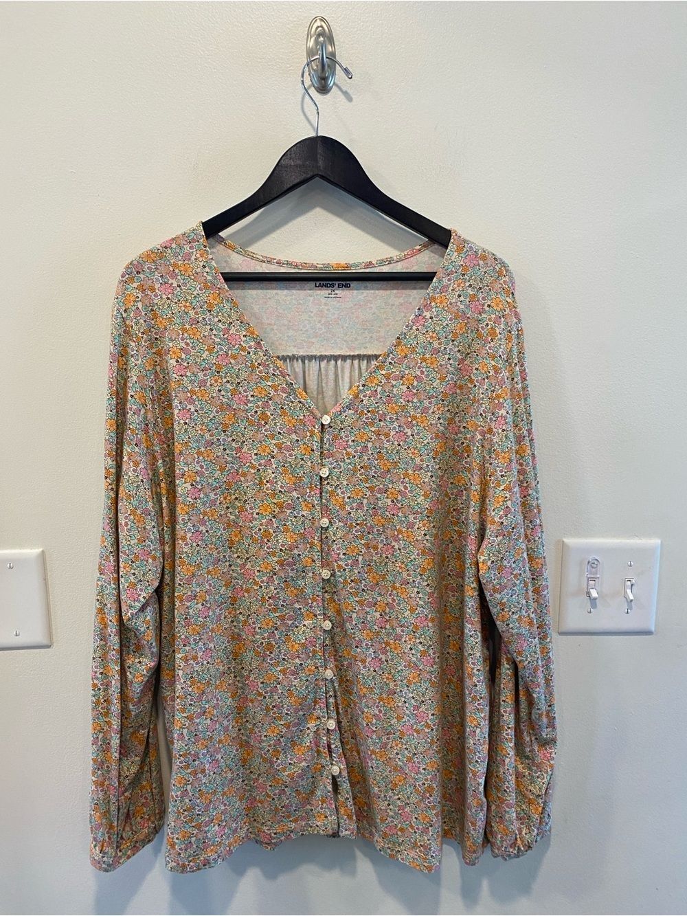 Lands' End womens floral button shirt size 2X V neck long sleeve modal cottage